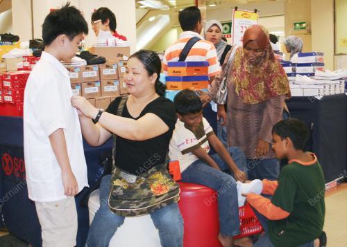 KEMBALI KE SEKOLAH