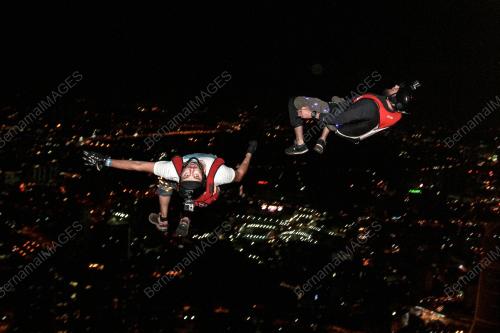KL40_01102016_NITE_JUMP