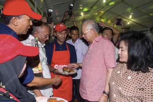 KL40_01112015_PM_PESONA