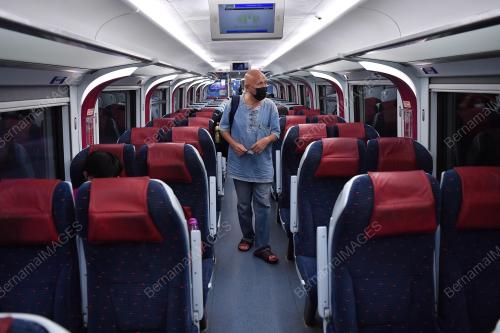 KTMB KURANGKAN PERKHIDMATAN TREN ETS