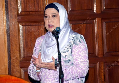 DATUK HAZIMAH ZAINUDDIN