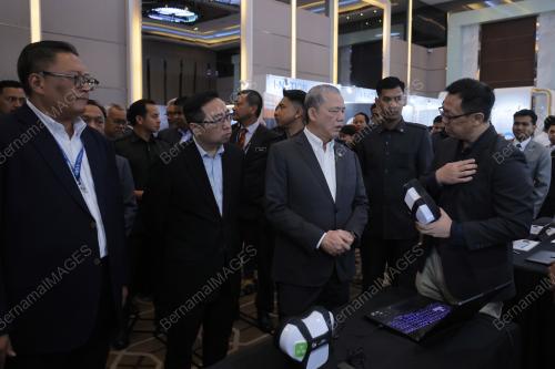 DATUK SERI FADILAH YUSOF