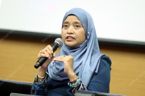 DR MASTURA ABDUL KARIM