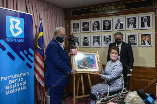 TAN SRI ANNUAR MUSA