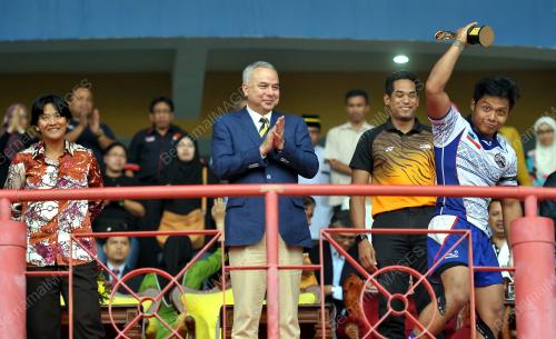 KL40_03102015_RAGBI