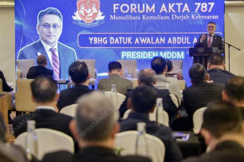 DATUK AWALAN ABDUL AZIZ