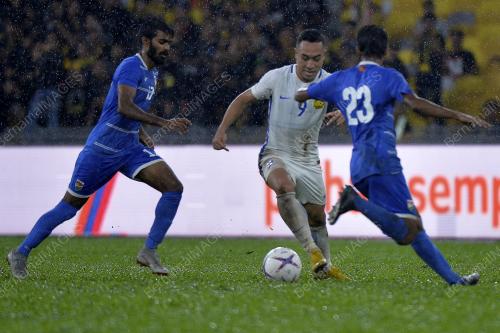 KL40_03112018_BOLA_BN201811022594