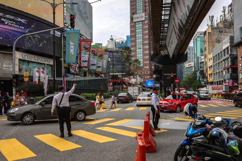 PERTUKARAN JALAN DUA HALA