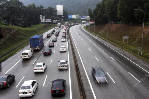 KL40_04092017_TINJAUAN_TRAFIK