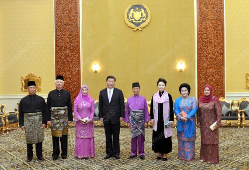 KL40_04102013_AGONG_CHINA