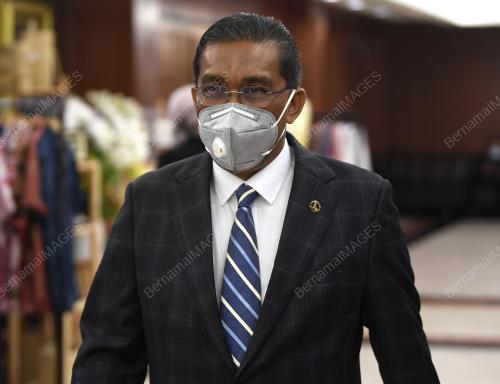 DATUK TAKIYUDDIN HASSAN