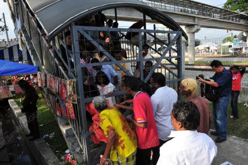 KL40_07022012_THAIPUSAM