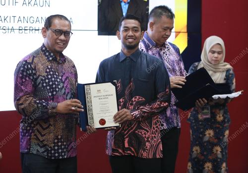 MOHD YAHYA MAT SAHRI