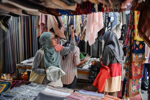PERSIAPAN RAYA