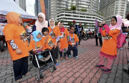 KL40_07112015_STREET_FESTIVAL