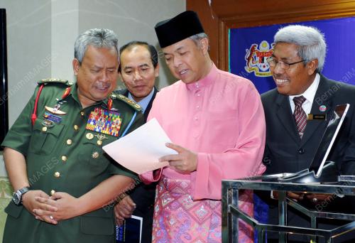DATUK SERI DR AHMAD ZAHID HAMIDI