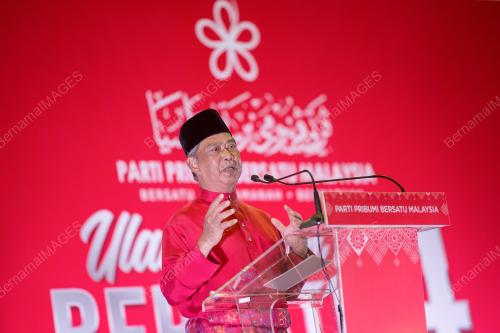 TAN SRI MUHYIDDIN YASSIN