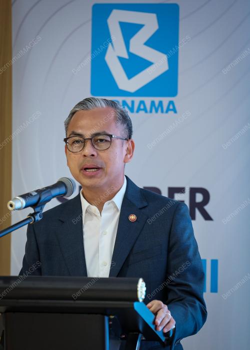 DATUK FAHMI FADZIL