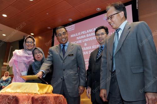 KL40_08112012_KHALED_KPJ