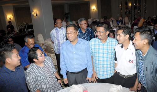 DATUK SERI ISMAIL SABRI YAAKOB
