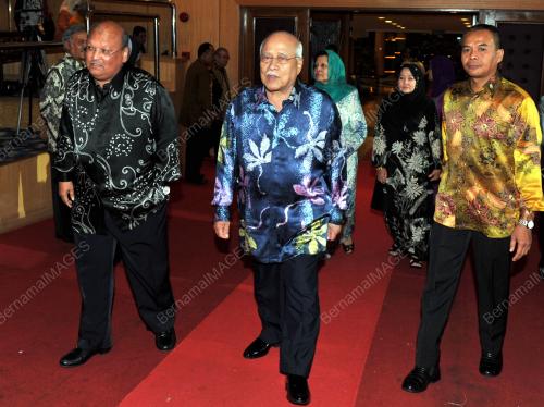 KL40_10012014_ABDUL_RAHMAN