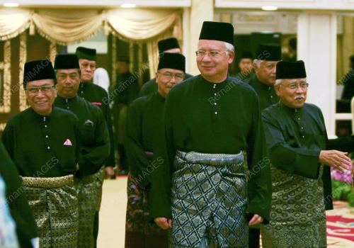 MOHD NAJIB TUN ABDUL RAZAK