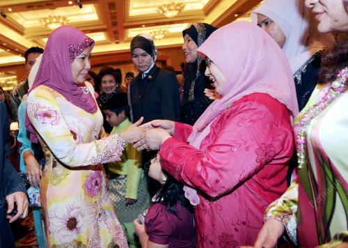 TUANKU NUR ZAHIRAH