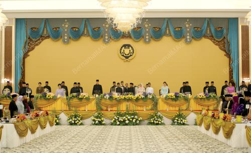 KL40_11032015_AGONG