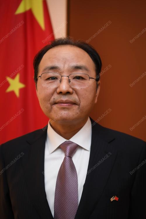 OUYANG YUJING