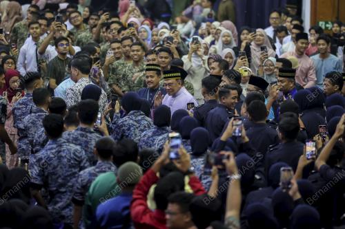 DATUK SERI ANWAR IBRAHIM