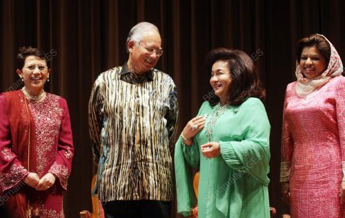 MOHD NAJIB TUN ABDUL RAZAK