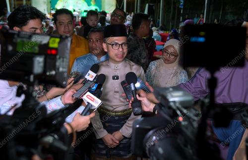 DATUK FAHMI FADZIL