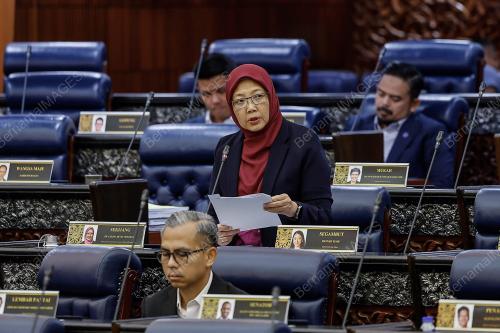 DR ZALIHA MUSTAFA