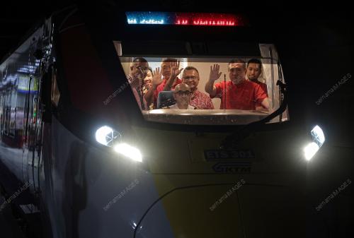 KL40_14022026_CNY_KTMB