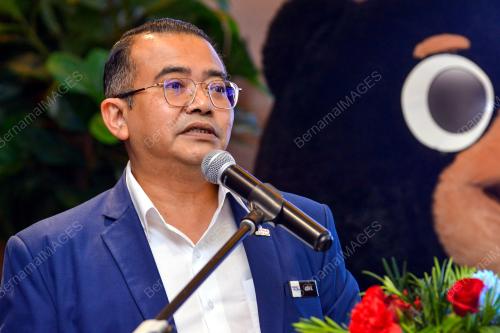 MOHD AMIRUL RIZAL ABDUL RAHIM
