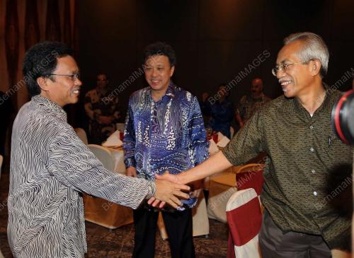 SHAFIE APDAL