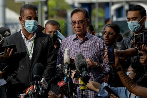 DATUK SERI ANWAR IBRAHIM
