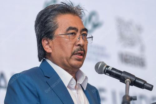 DATUK SERI JOHARI GHANI