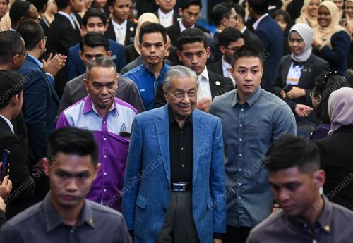 TUN DR. MAHATHIR MOHAMAD