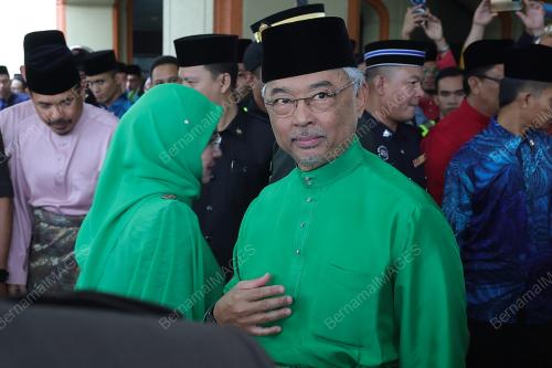 AL-SULTAN ABDULLAH RI'AYATUDDIN AL-MUSTAFA BILLAH SHAH