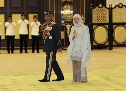 AL-SULTAN ABDULLAH RI'AYATUDDIN AL-MUSTAFA BILLAH SHAH