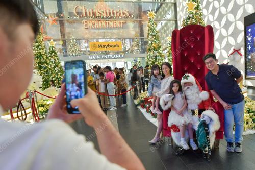 TINJAUAN PERSIAPAN HARI NATAL