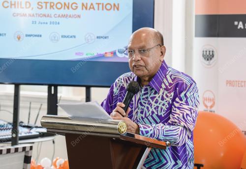 DATUK SERI NAZIR ARIFF MUSHIR ARIFF