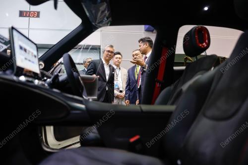 TENGKU DATUK SERI ZAFRUL TENGKU ABDUL AZIZ