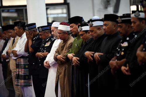 KL40_23032018_AGONG