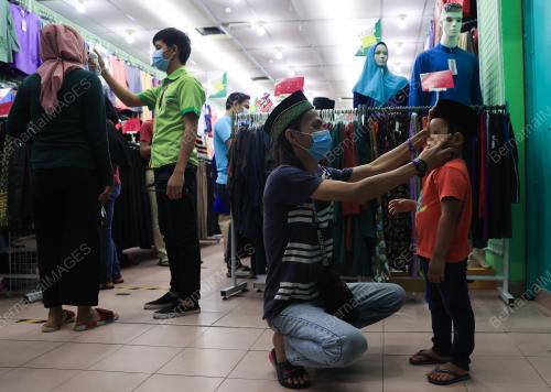 BELI BELAH HARI RAYA SAAT AKHIR