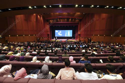 KL40_23112017_FORUM_BN201711201954