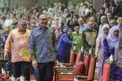 DATUK SERI ANWAR IBRAHIM