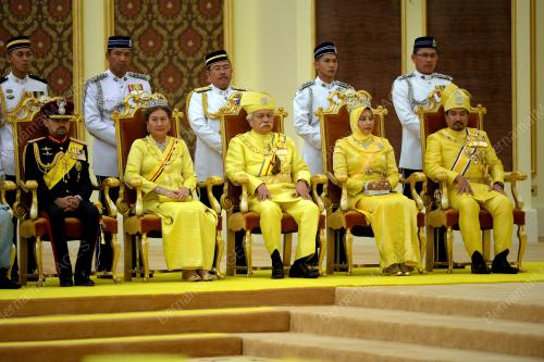 KL40_24042017_AGONG