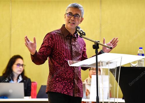 SENATOR TENGKU DATUK SERI ZAFRUL TENGKU ABDUL AZIZ